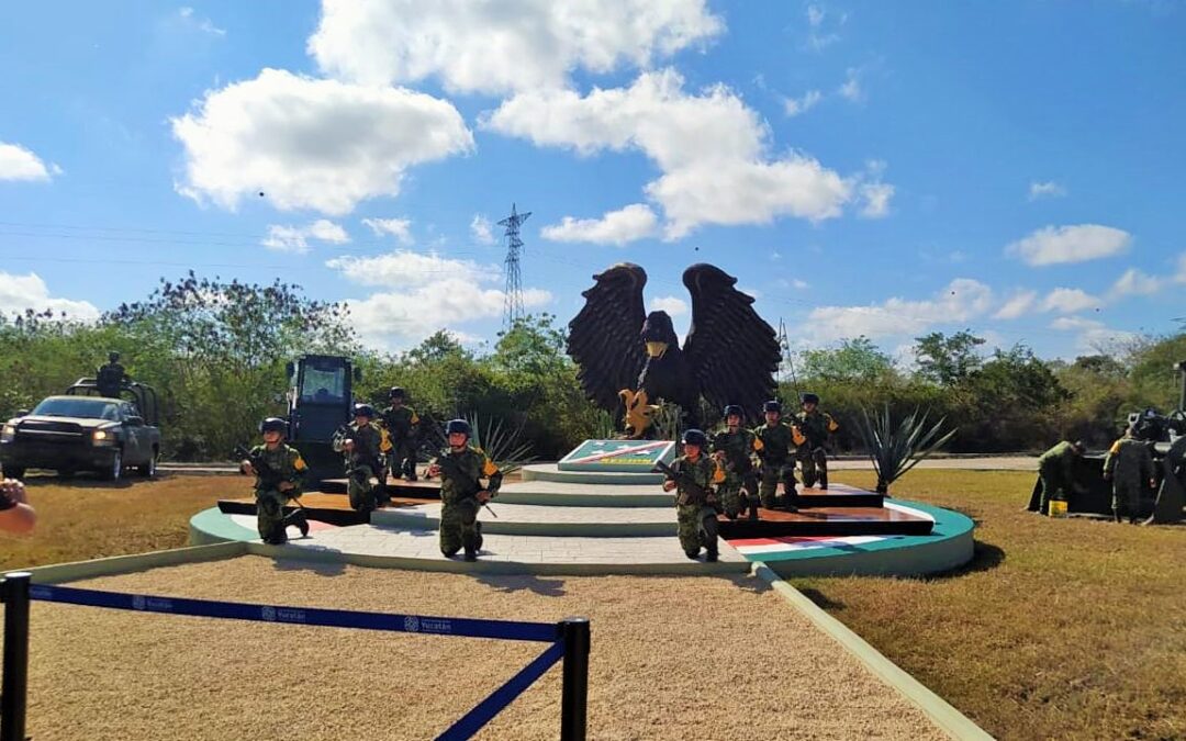Adiestramiento del Ejército y Fuerza Aérea Mexicanos.