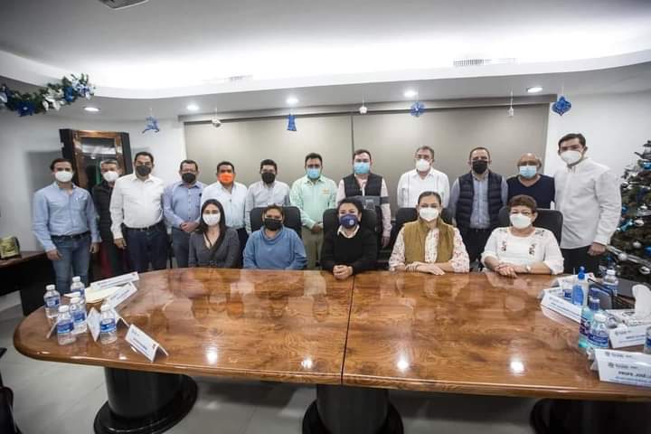 Los sindicatos de Yucatán, a favor del regreso a clases.