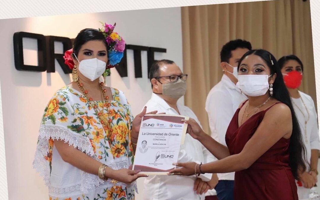 La Mtra. Shirley Álvarez Escobar, primera rectora vallisoletana.