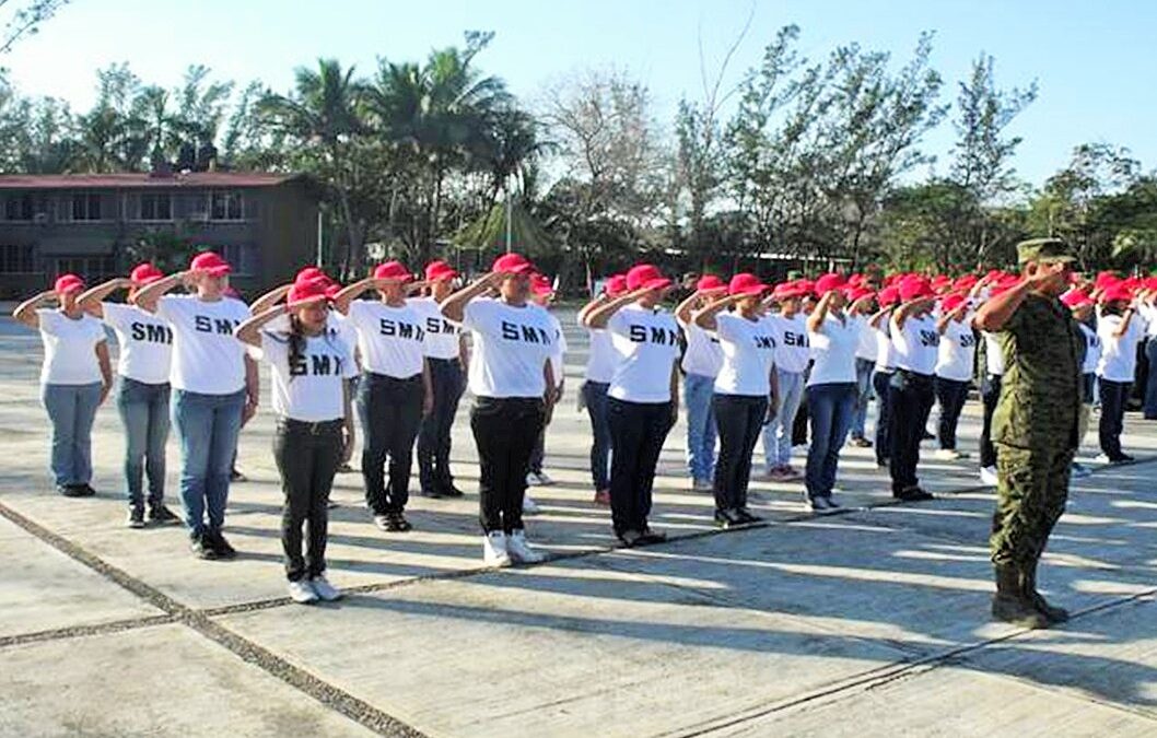 Invitan a mujeres a realizar su Servicio Militar Nacional.