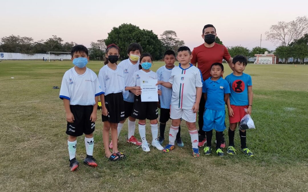Buena participación de la academia de fútbol de Valladolid.