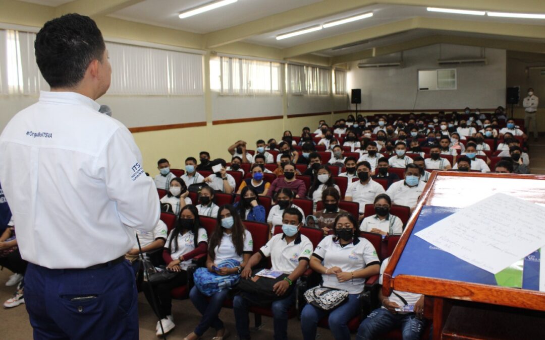 Con gran éxito se realiza la Feria de las Ingenierías en el ITSVA.