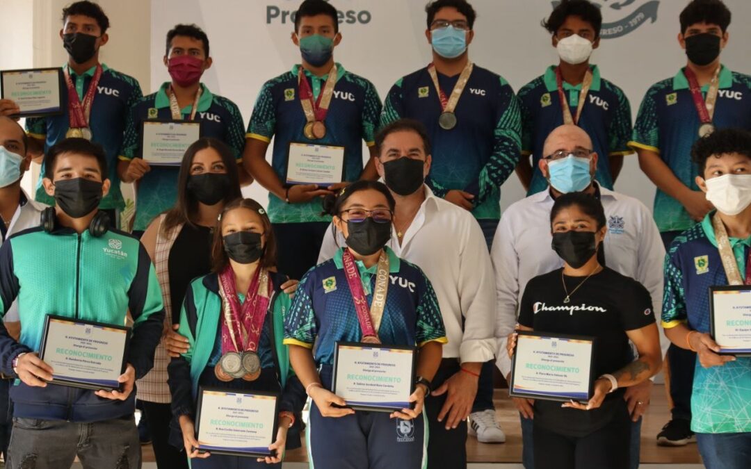 Nado sincronizado/remo/ hockey/fisicoculturismo/ luchas asociadas.