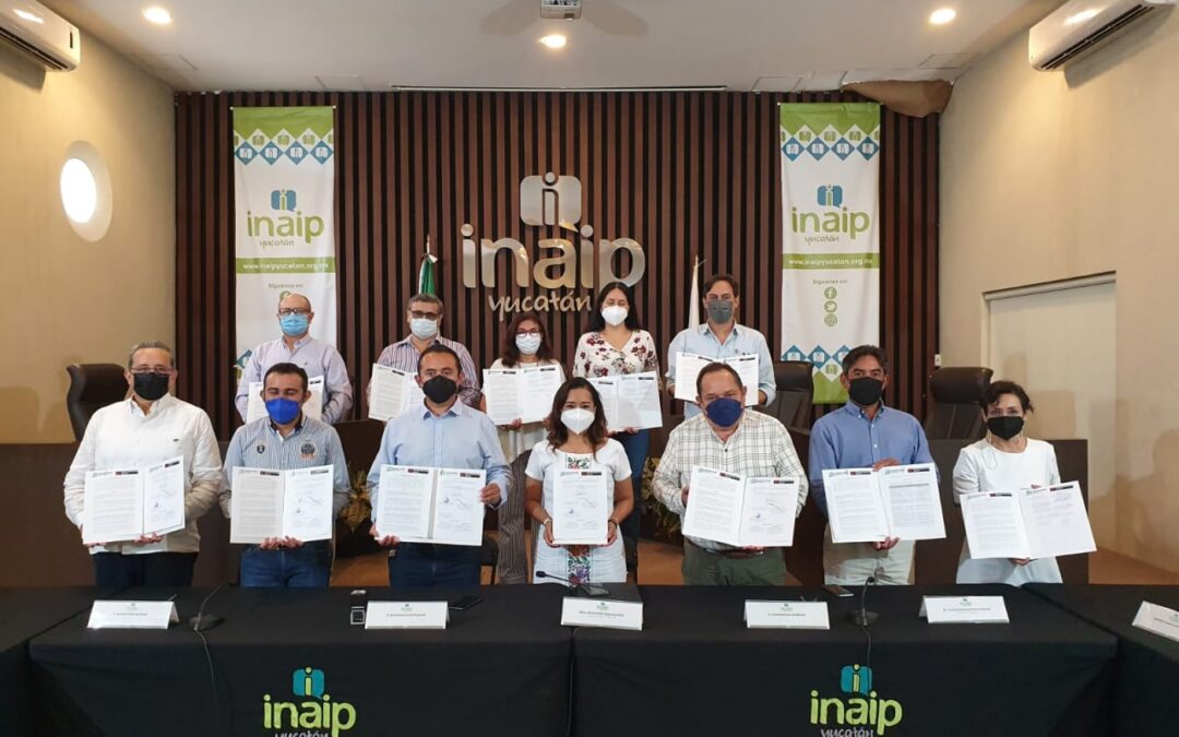 Firma del Acta de Instalación de la Red de Datos Abiertos en el Estado (REDA).