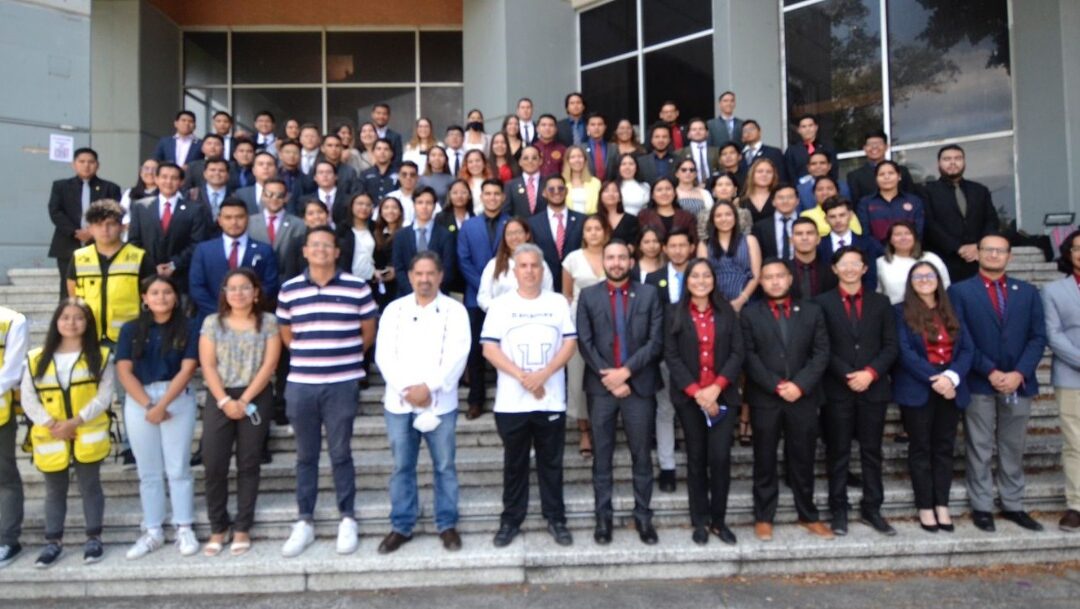 Estudiantes del ITSVA participan en la Asamblea de ANEIC, realizada en la ciudad de México.