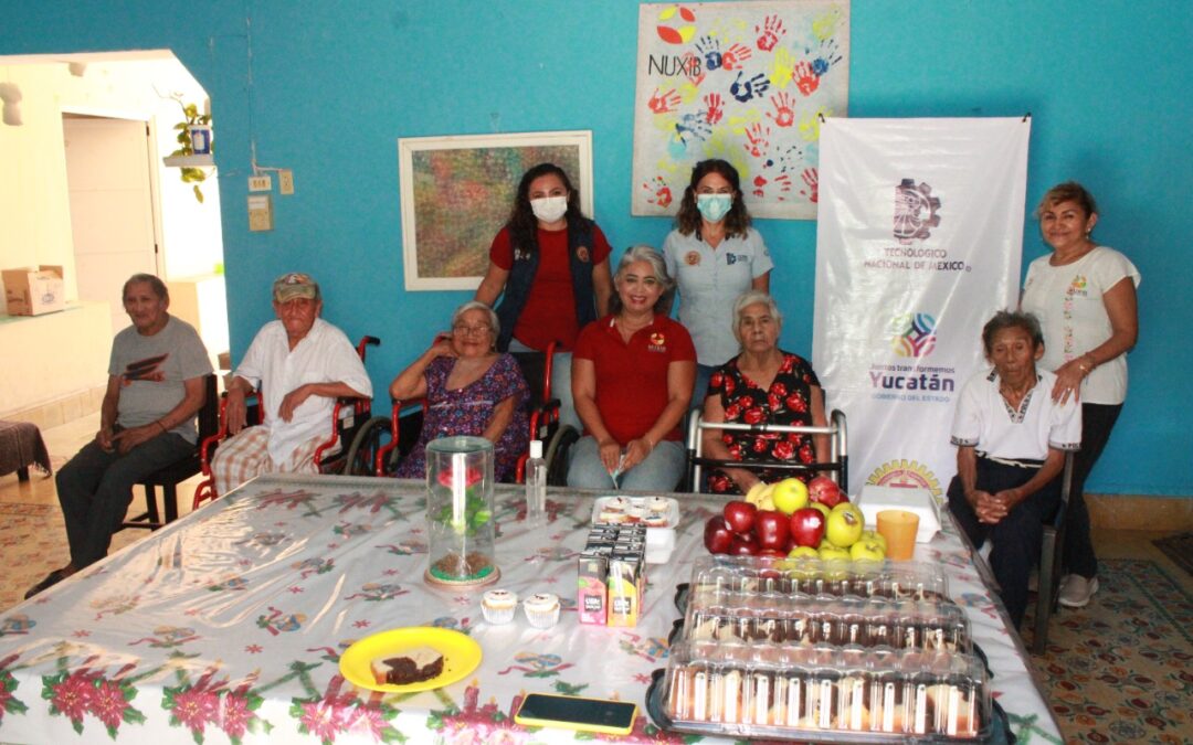 Personal del ITSVA visita la casa del adulto mayor “NUXIB”.