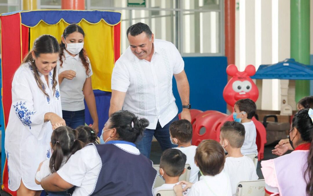 El Alcalde Renán Barrera promueve el desarrollo integral de las y los niños del Municipio.