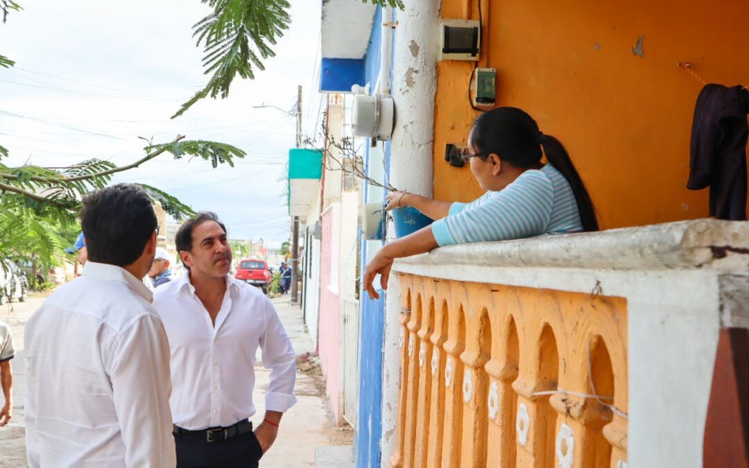 Vecinos del poniente agradecen al alcalde Julián Zacarías el servicio puntual de PROLIMPIA. 