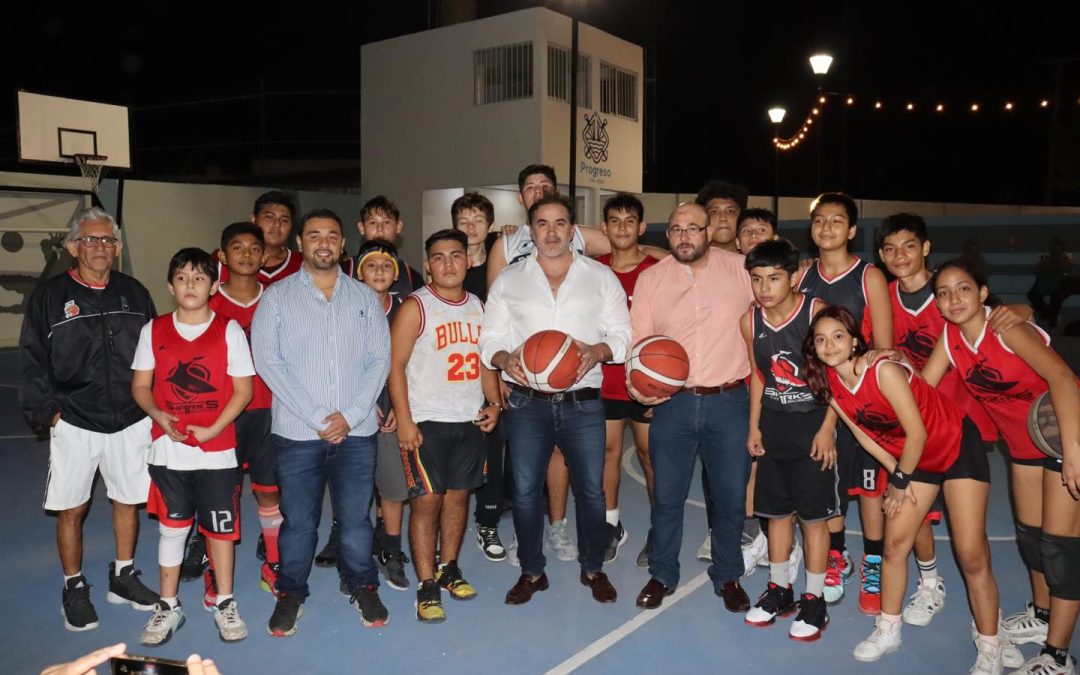 Zacarías Curi entrega otro parque: el “Rafael Cházaro Pérez” el cual incluye área pet friéndolo.