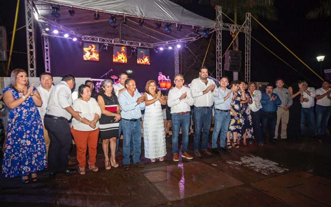 Celebran al magisterio yucateco del oriente de Yucatán.