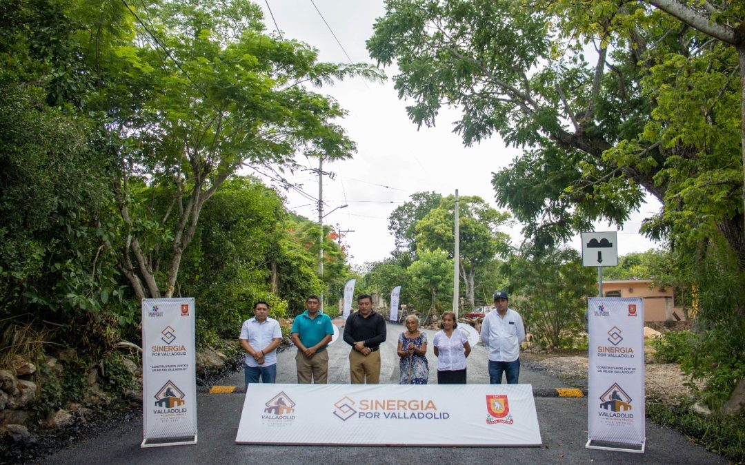 El alcalde Alfredo Fernández, entregó ahora en la comisaría la rehabilitación de calles.