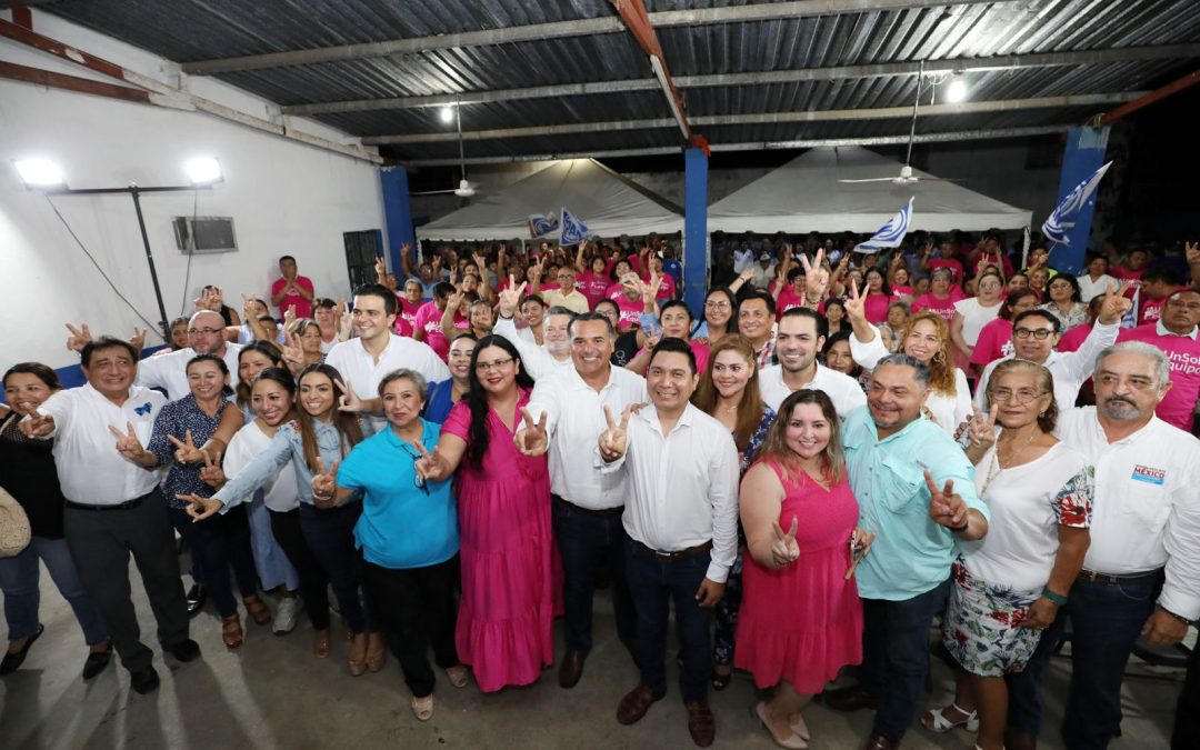 “¡Renán, estamos contigo!”, corean militantes y simpatizantes de Conkal.