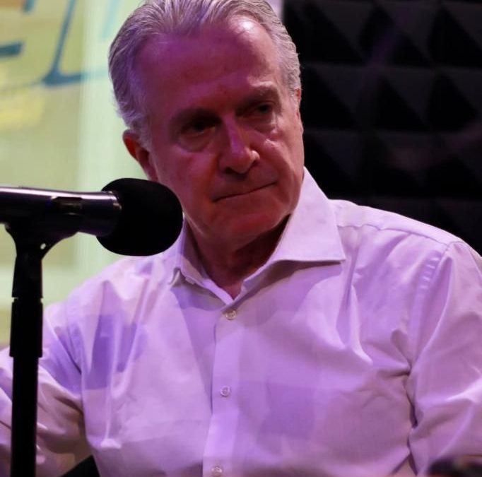 “Renán con tamaños para gobernar Yucatán”: Creel.