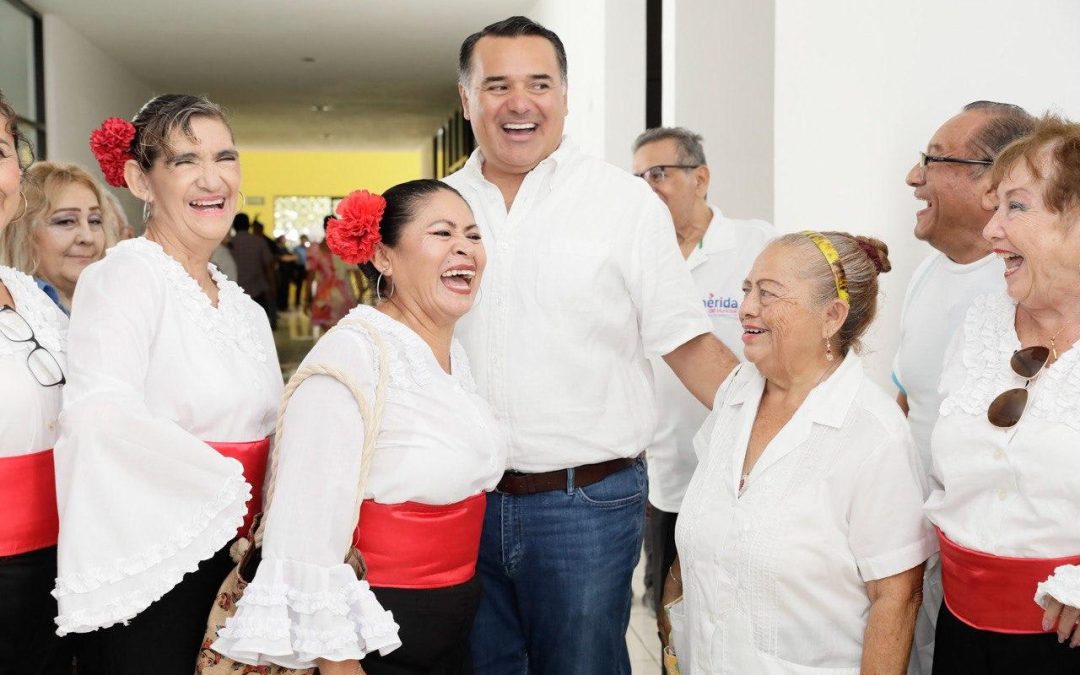 Renán Barrera fomenta espacios de aprendizaje e inclusión para las personas mayores