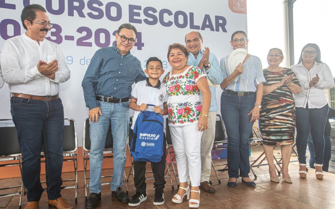 Familias yucatecas reciben los beneficios del Programa “Impulso Escolar”.