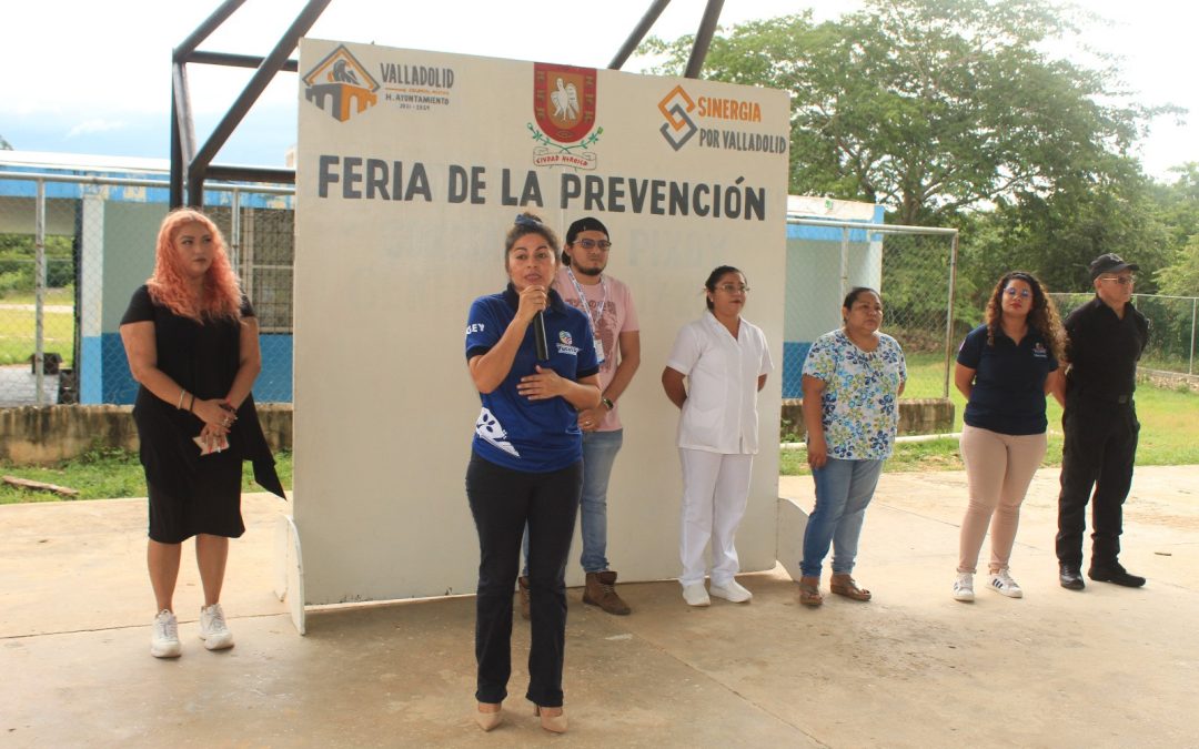 Realizan feria de la prevención en Kanxoc.