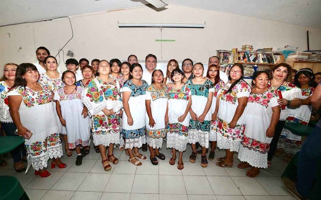 Bachillerato Yucatán acerca oportunidades a jóvenes estudiantes de comisarías de Mérida.