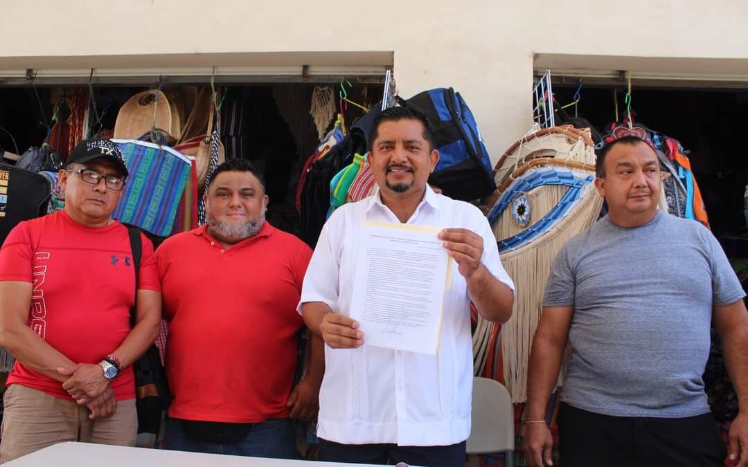 Certeza jurídica y trato digno a los trabajadores del Mercado Municipal: Homero Novelo Burgos.