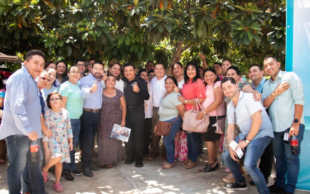 Alfredo Fernández sigue escuchando a los diferentes sectores del municipio.