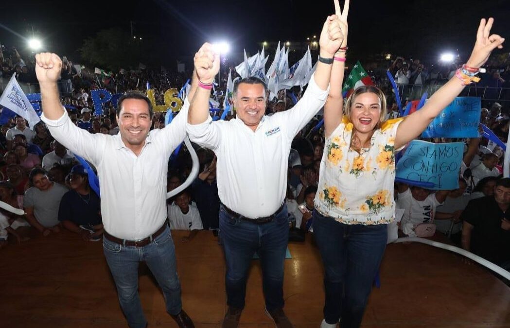 En su visita al municipio de Hunucmá, el candidato por el PAN, PRI y Nueva Alianza, Renán Barrera Concha.